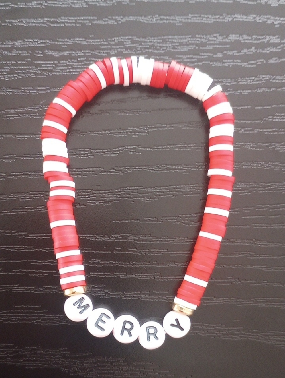 Christmas Red and White 'MERRY' Stretchy Bead Bracelet